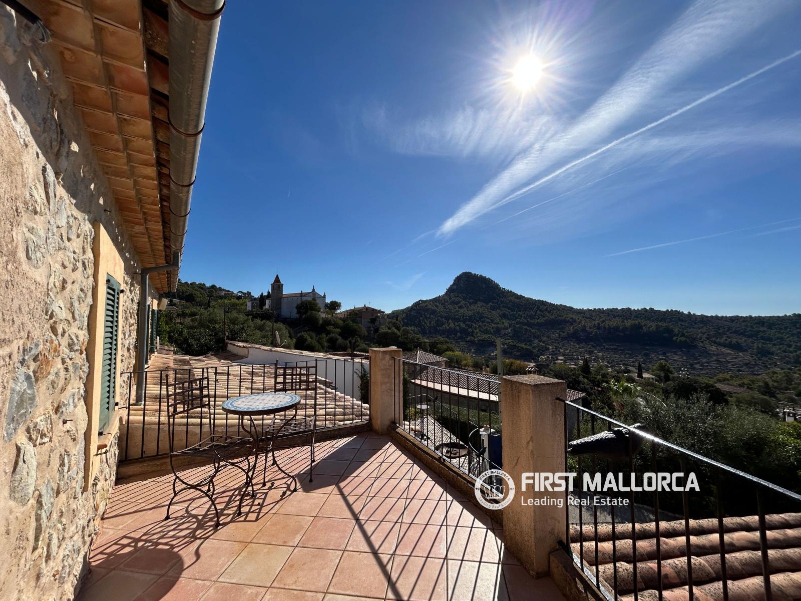 Country Property for Rent in Puigpunyent