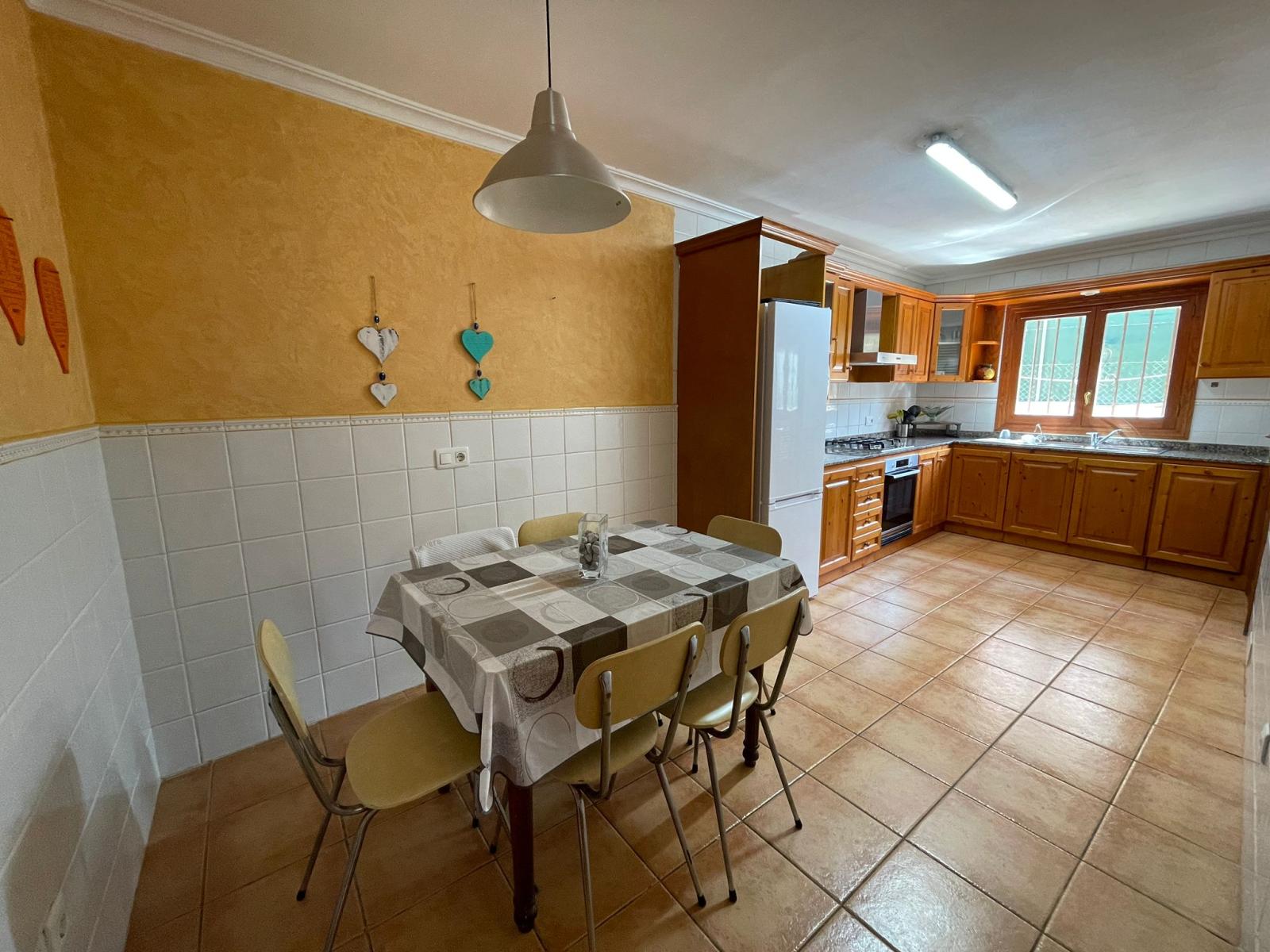 Semi-detached House for Rent in Santa Margalida