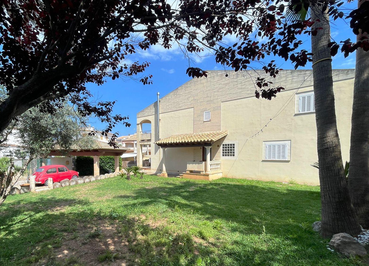 Semi-detached House for Rent in Santa Margalida