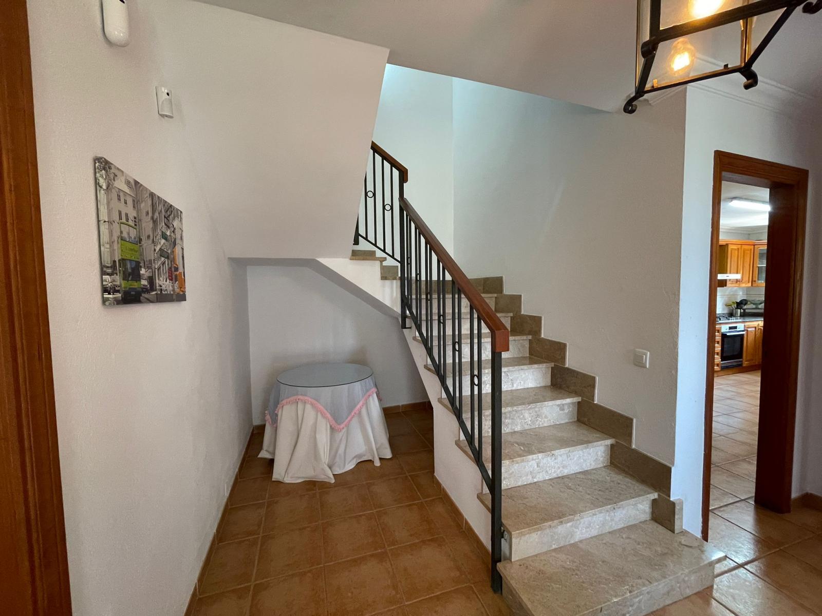 Semi-detached House for Rent in Santa Margalida