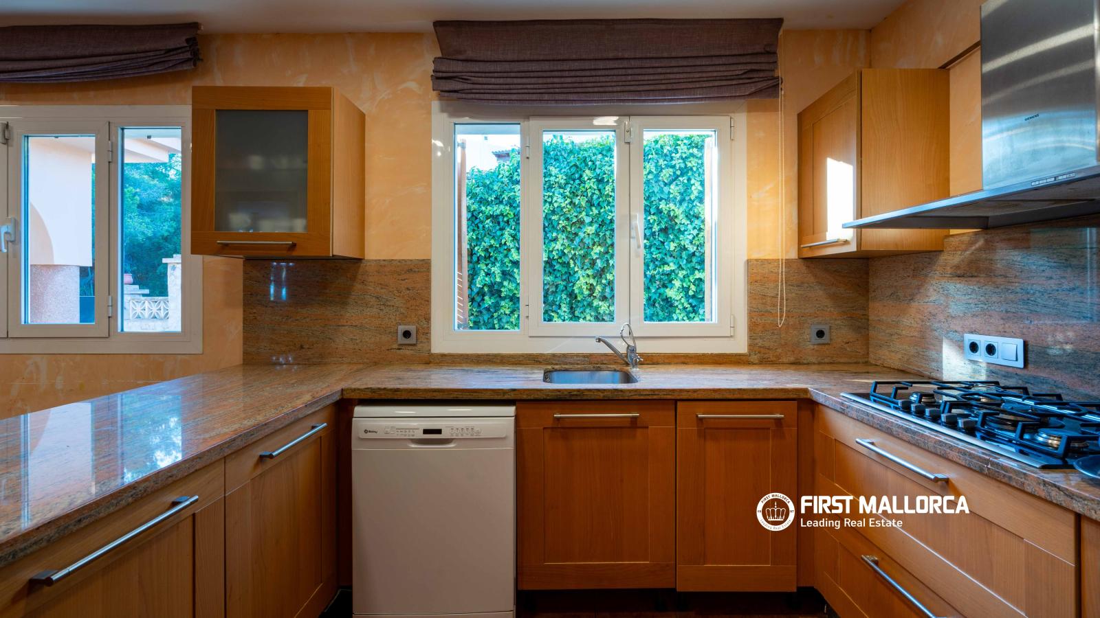 Villa for Rent in Calvià