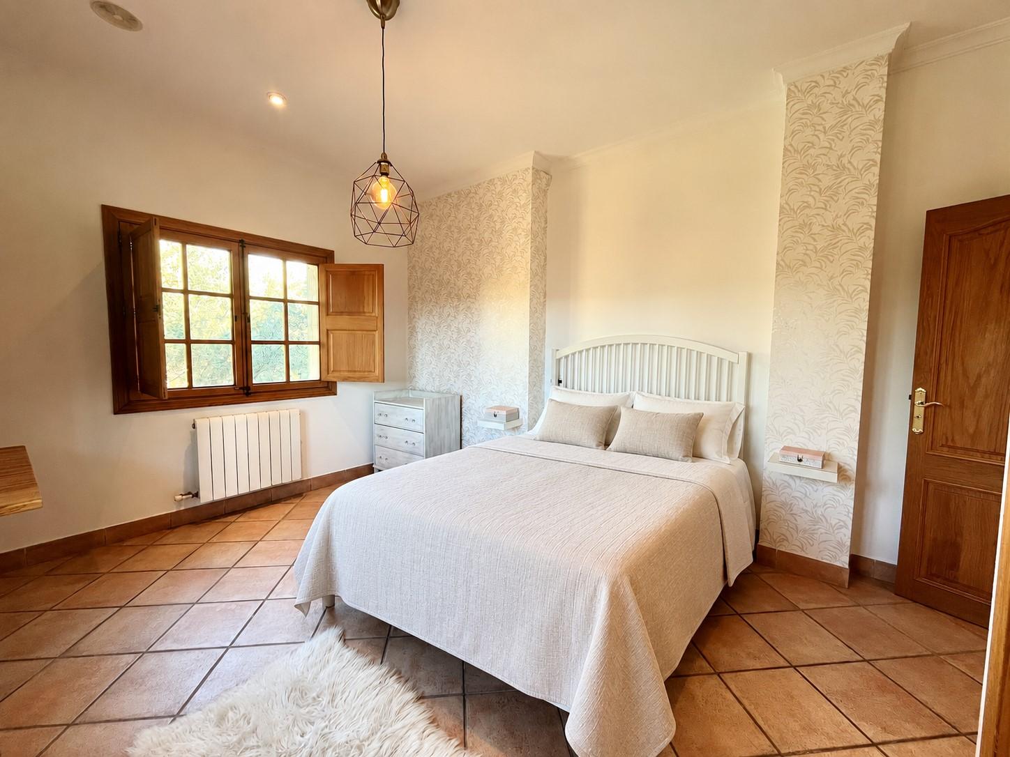 Villa for Rent in Consell