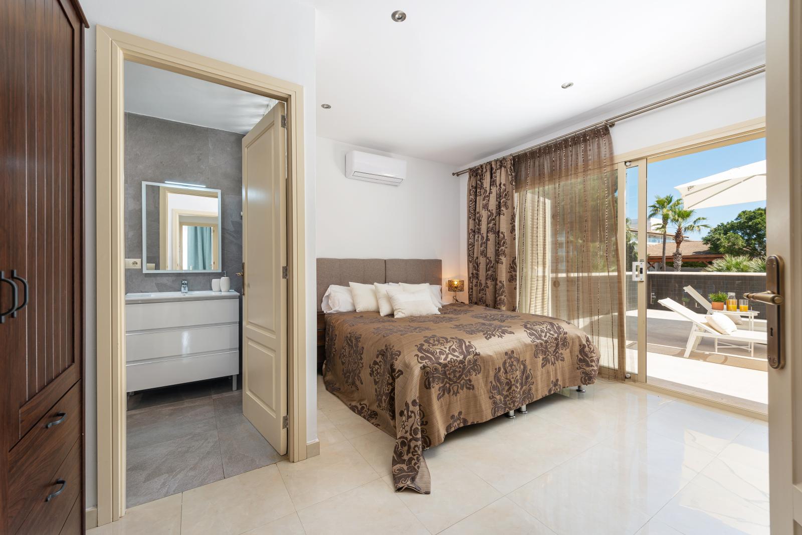 Villa for Rent in Alcúdia