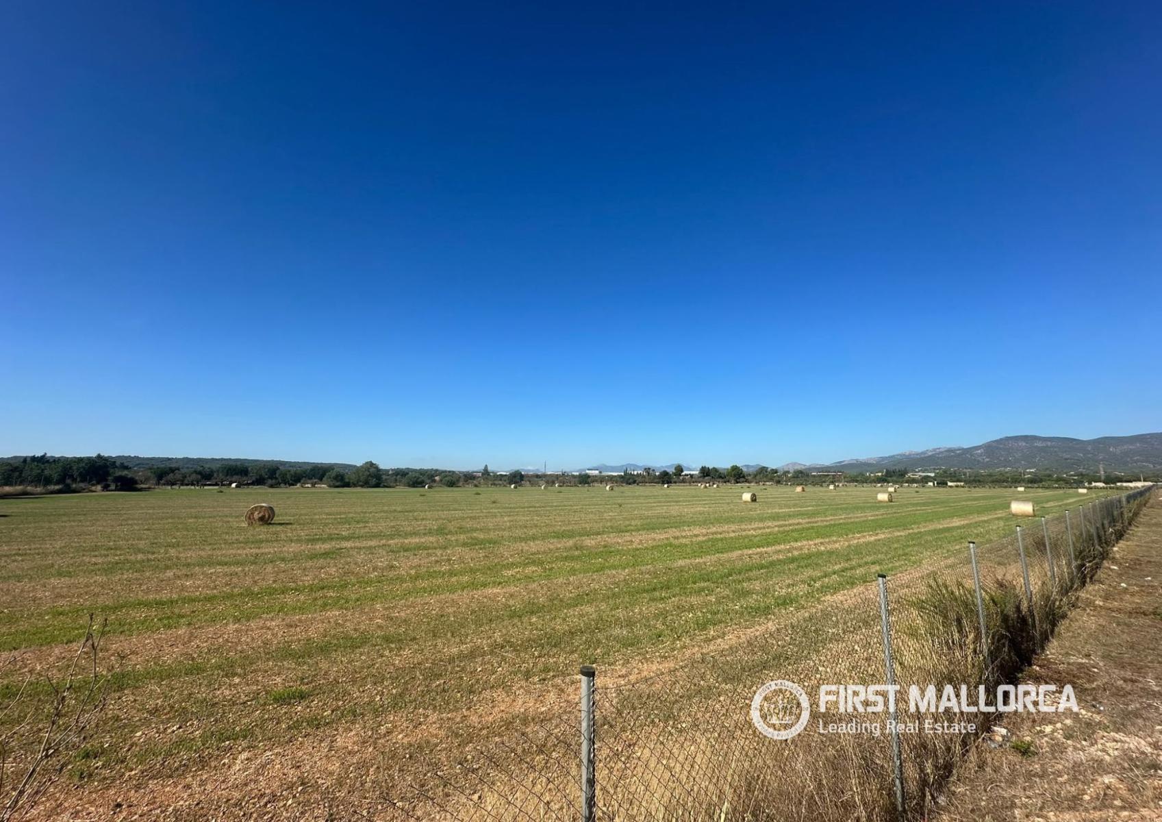 Building Site for Sale in Santa María del Camí