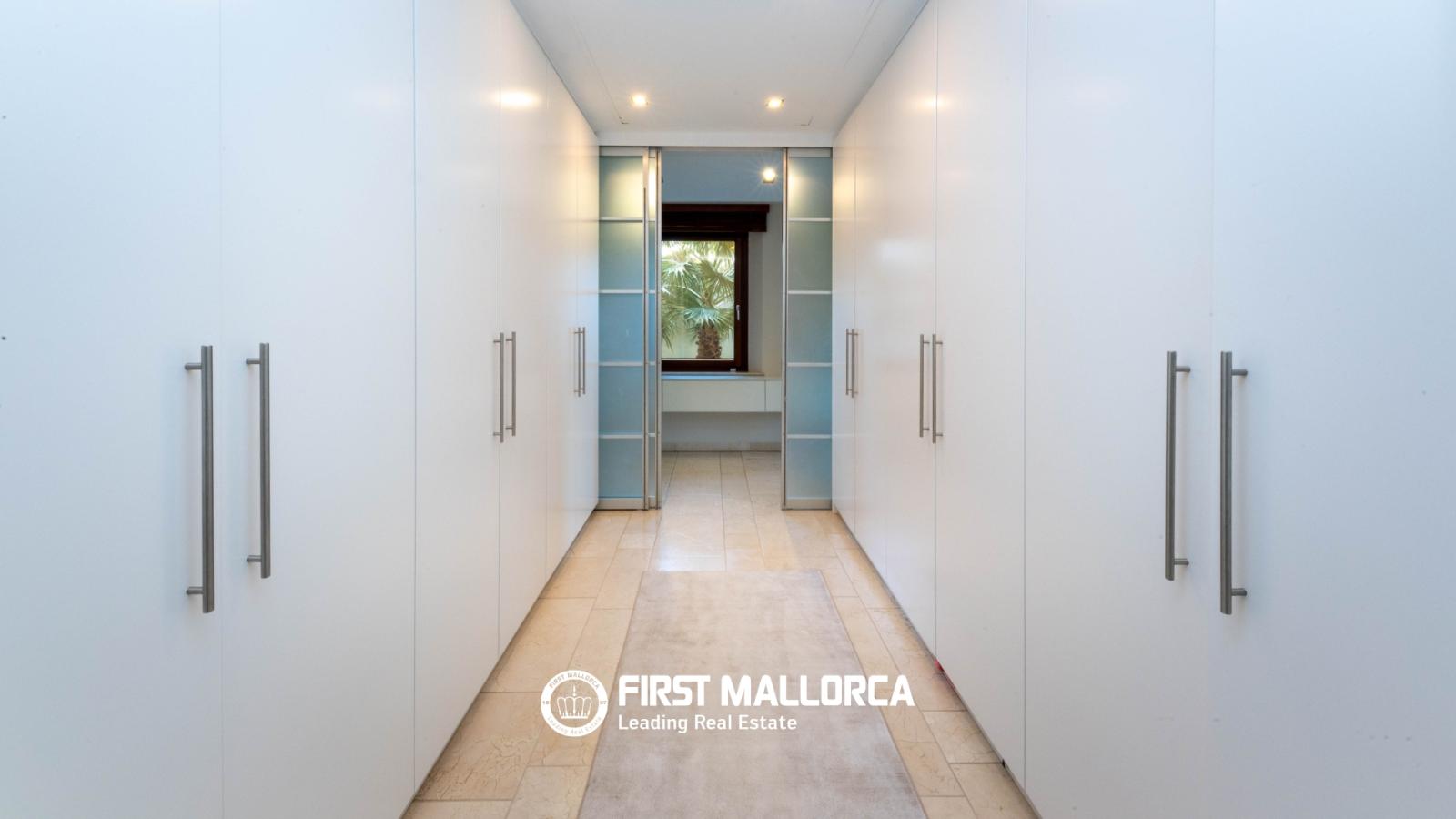 Villa for Rent in Calvià