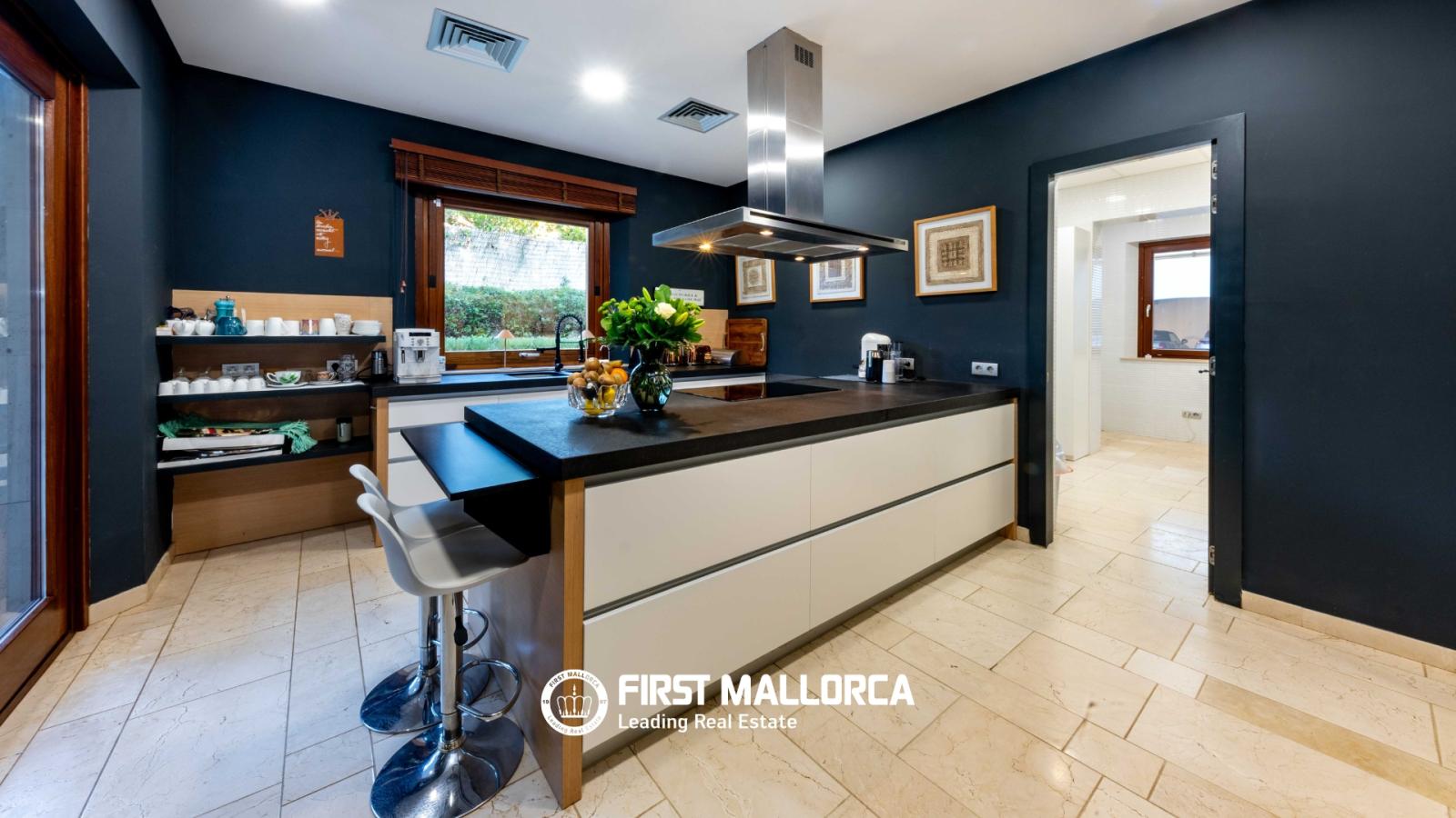 Villa for Rent in Calvià