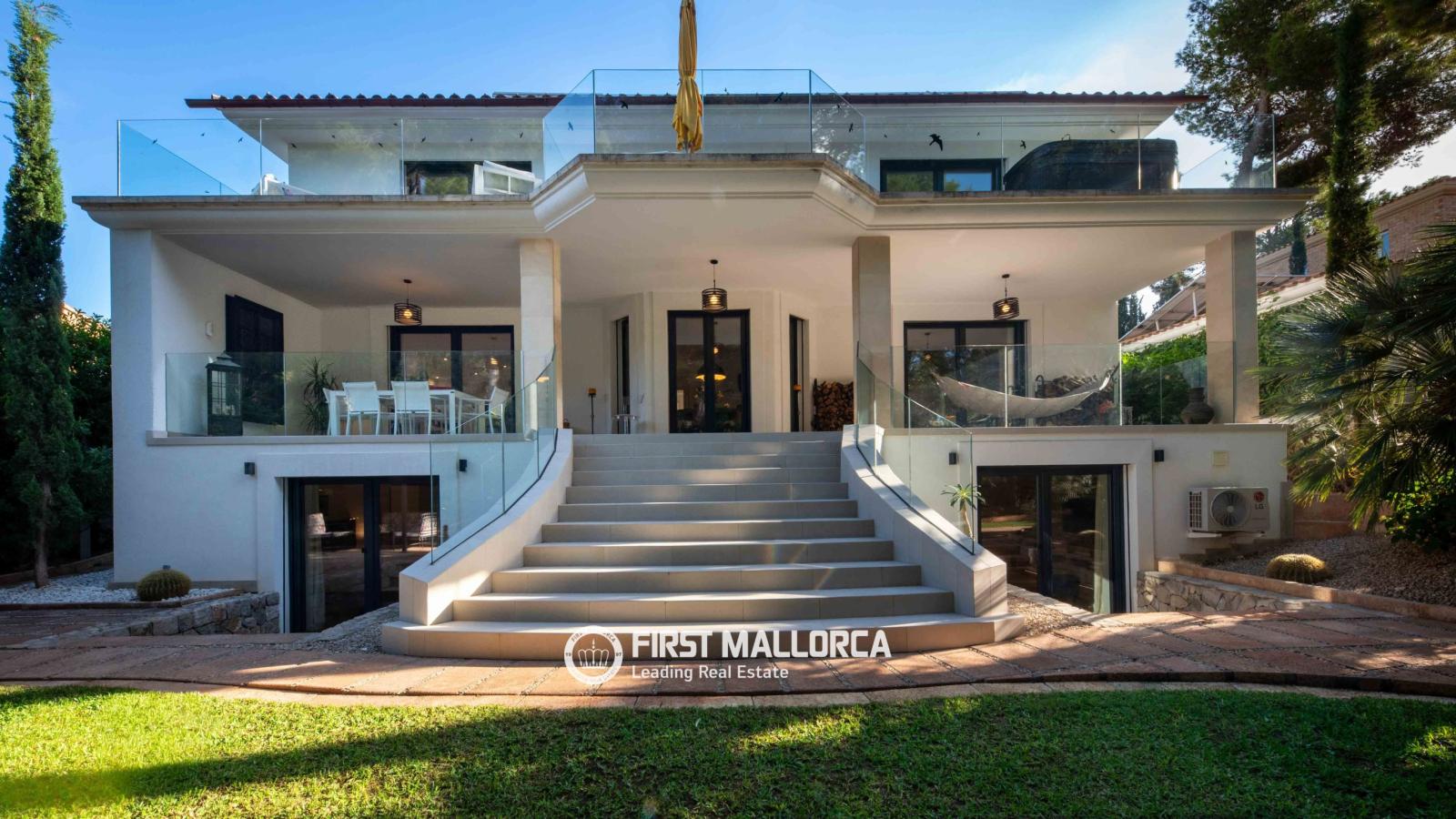 Villa for Sale in Calvià