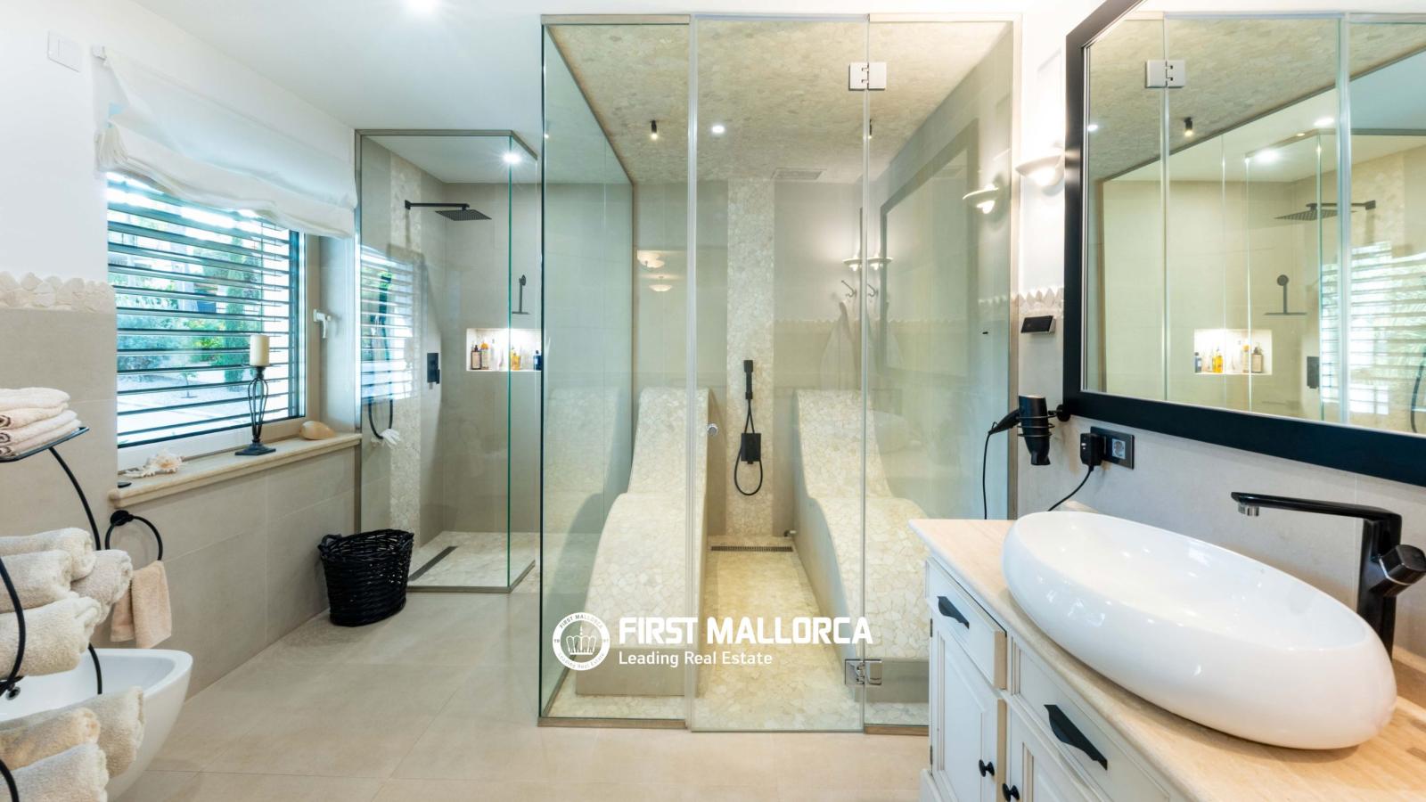 Villa for Sale in Calvià