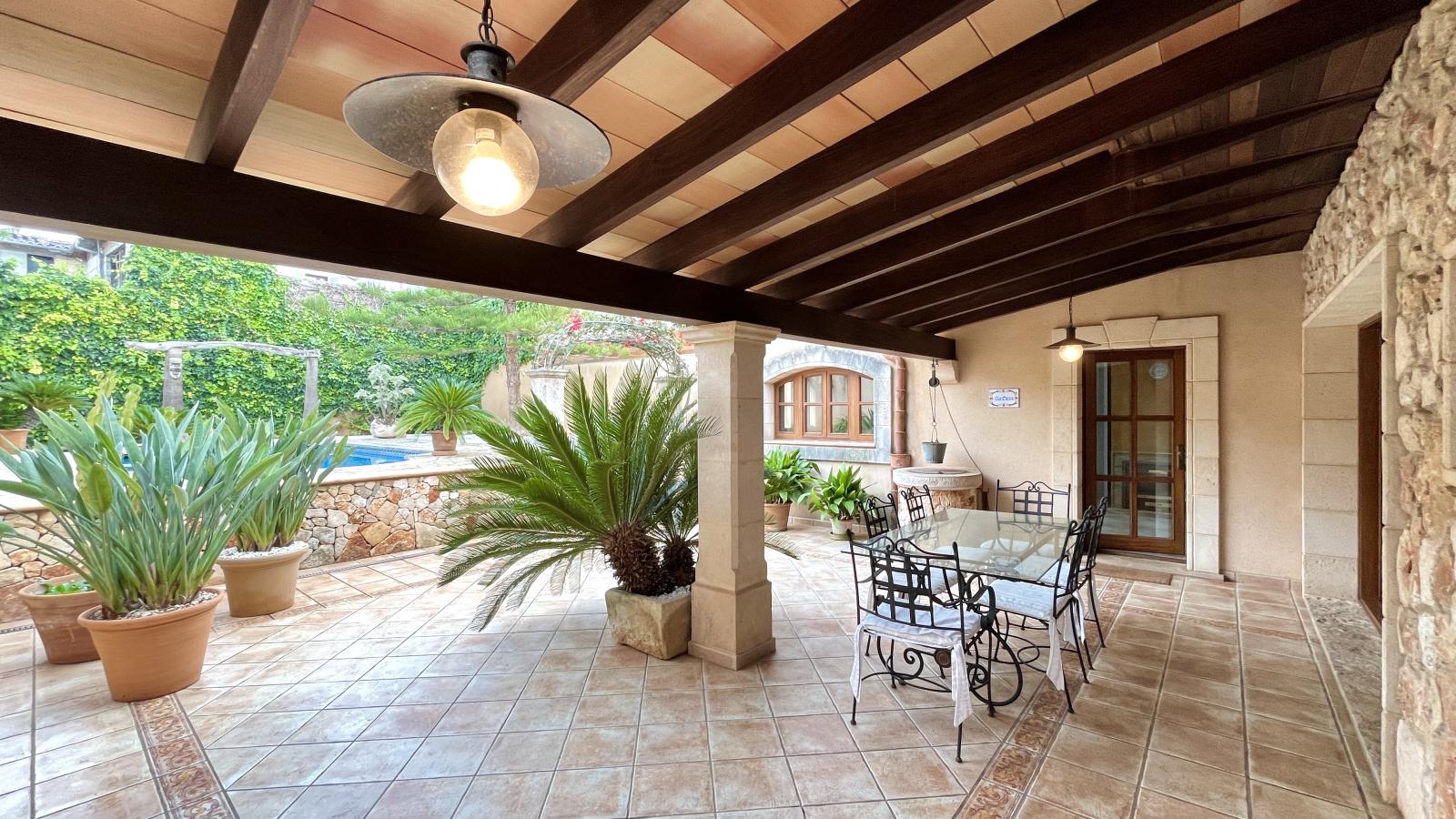Villa for Rent in Manacor
