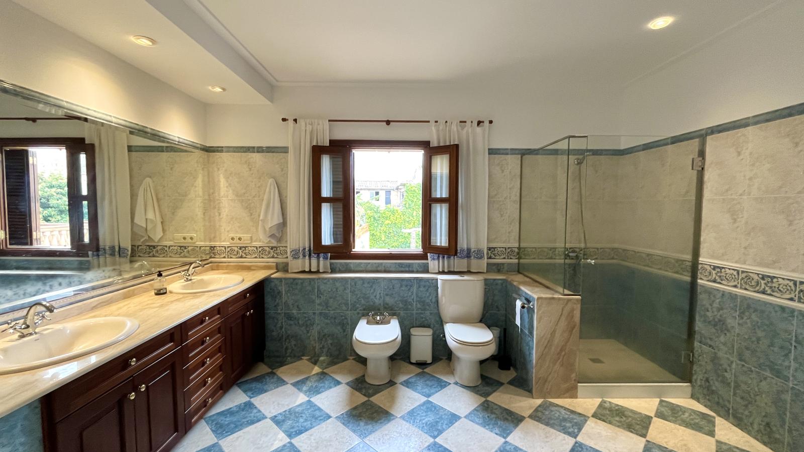 Villa for Rent in Manacor