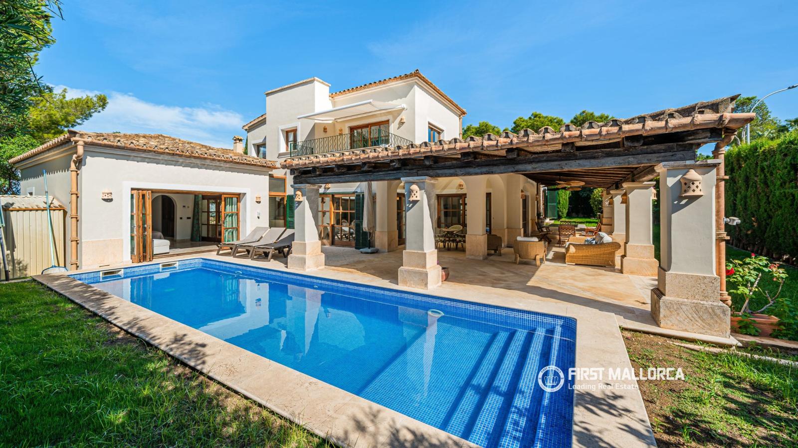 Villa for Rent in Calvià