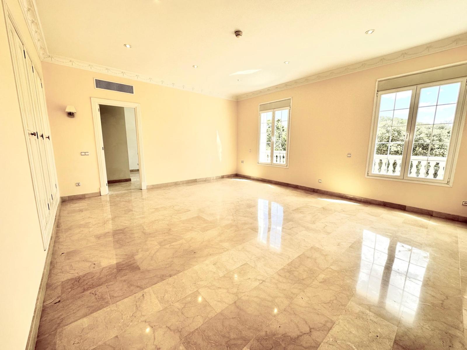 Villa for Rent in Calvià