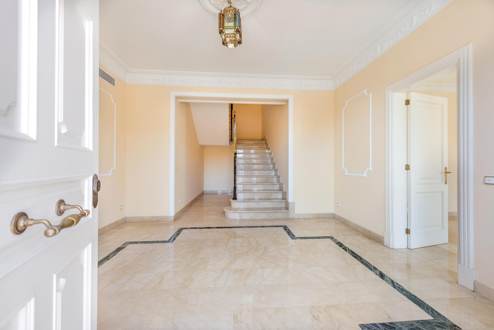 Villa for Rent in Calvià