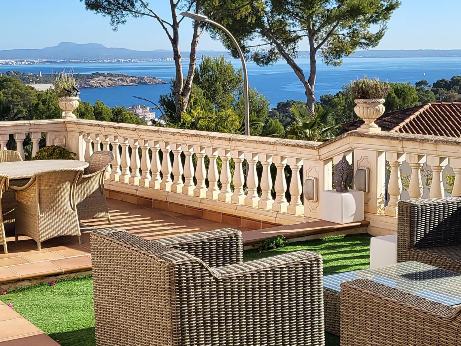 Villa for Rent in Calvià