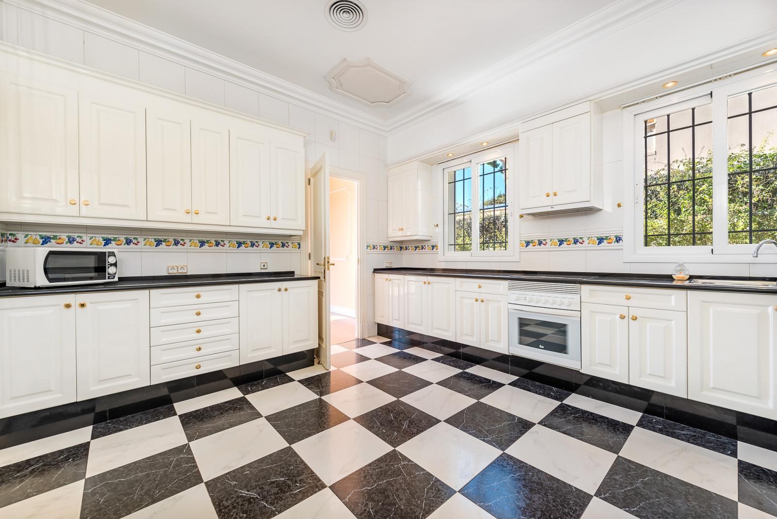 Villa for Rent in Calvià