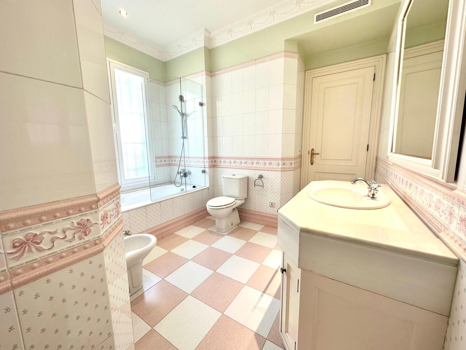 Villa for Rent in Calvià