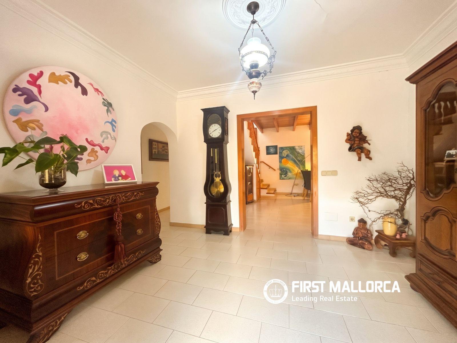Villa for Sale in Marratxí