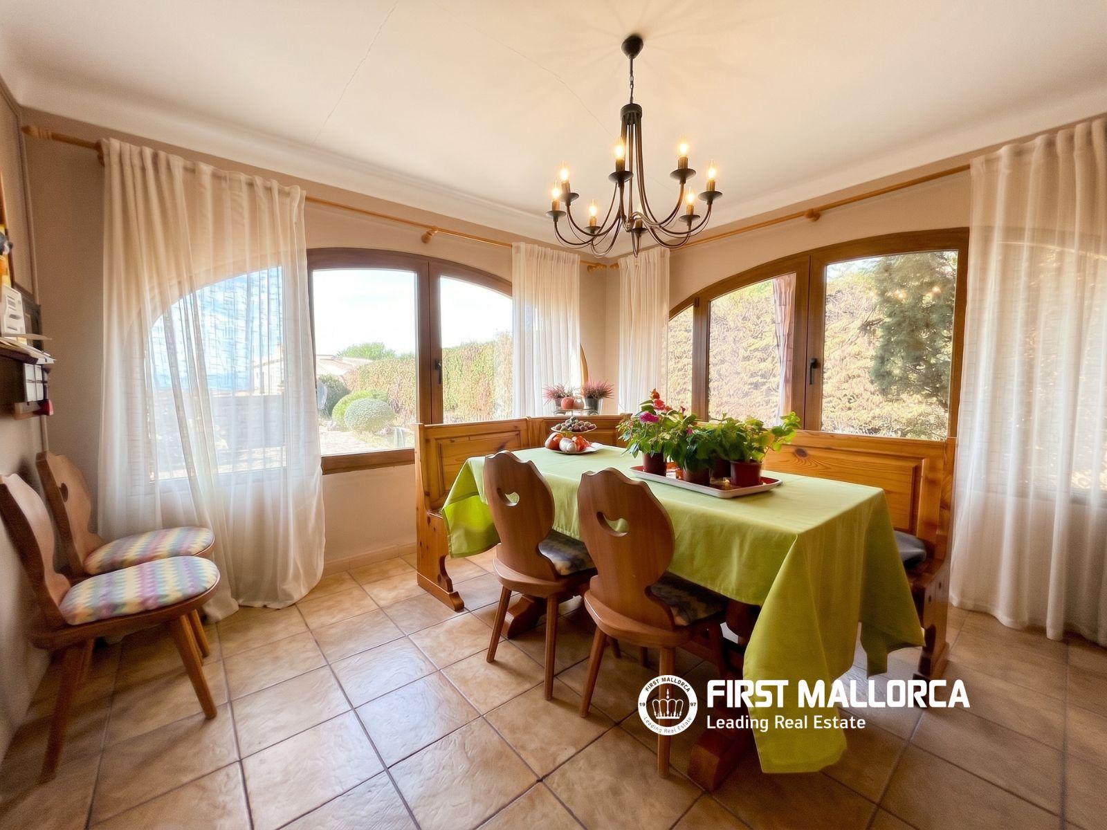 Villa for Sale in Marratxí