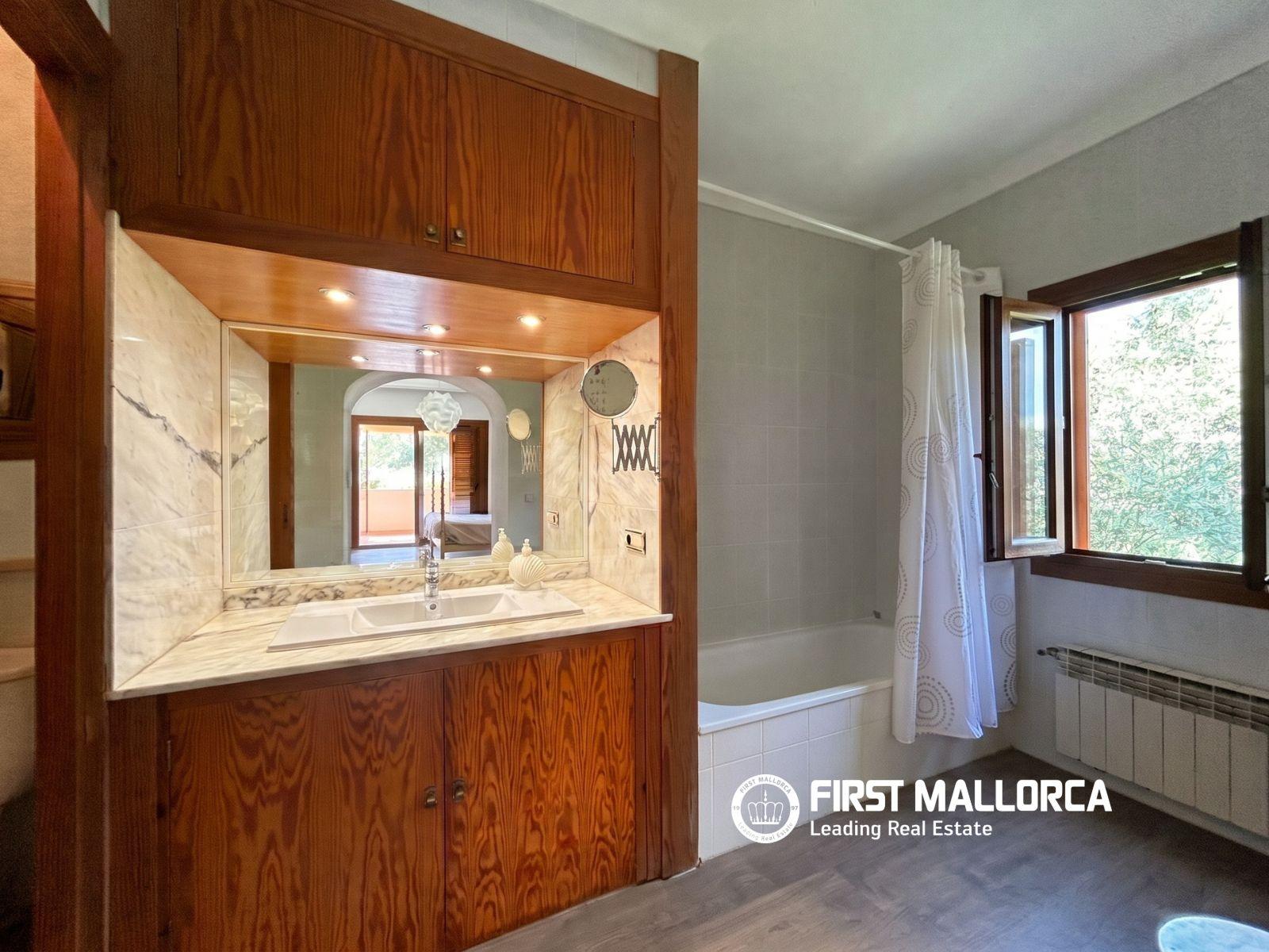 Villa for Sale in Marratxí