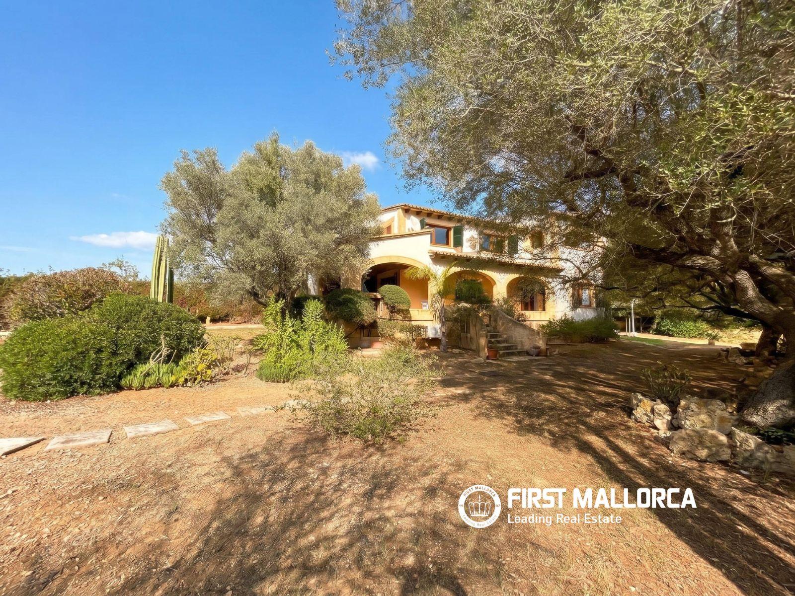 Villa for Sale in Marratxí