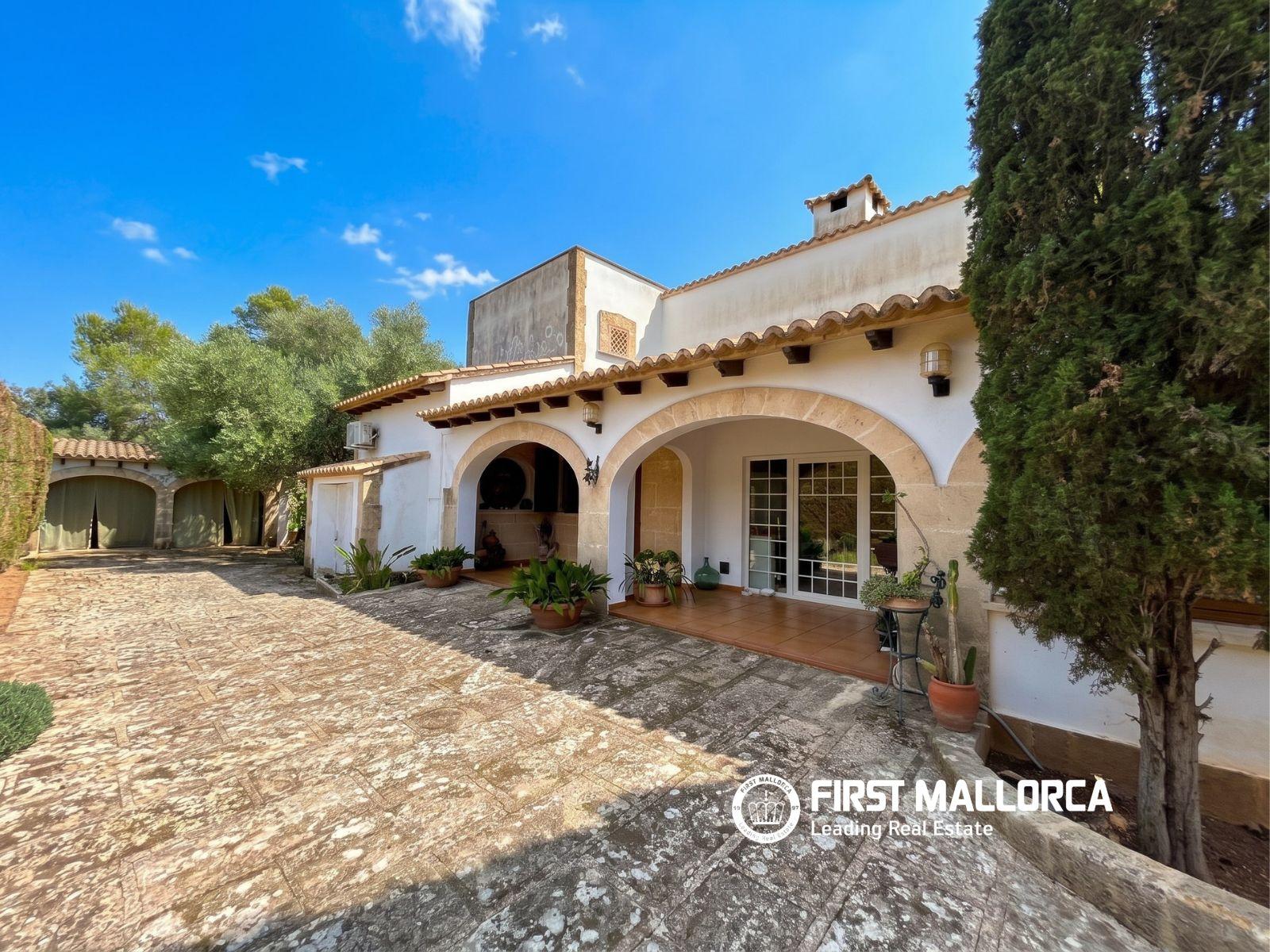 Villa for Sale in Marratxí