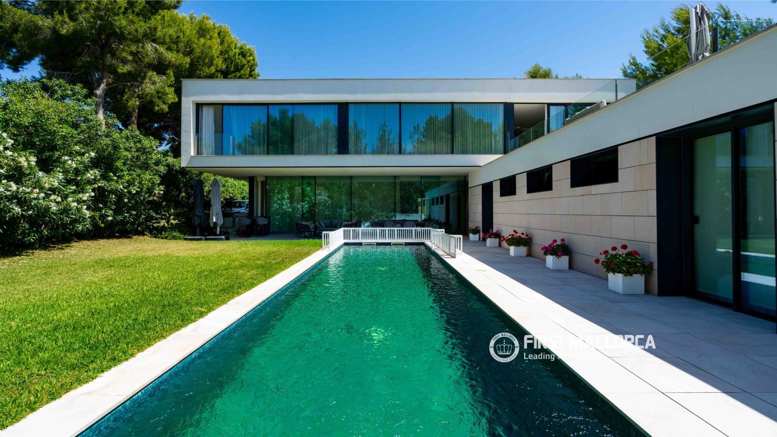 Villa for Sale in Calvià