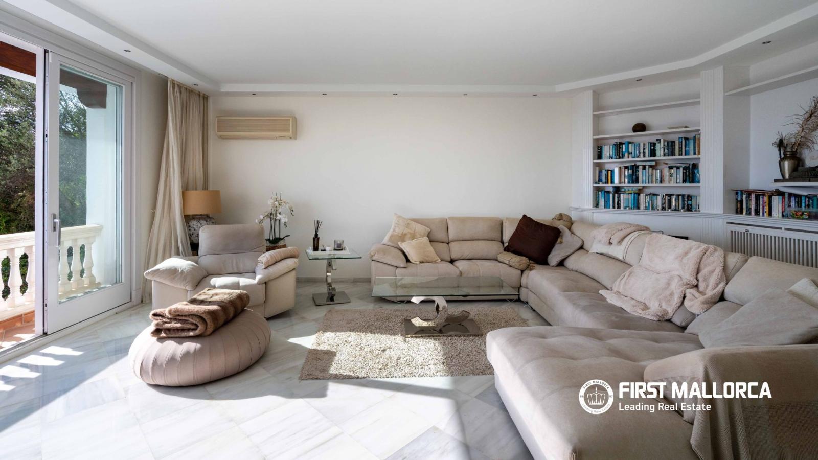 Villa for Sale in Calvià