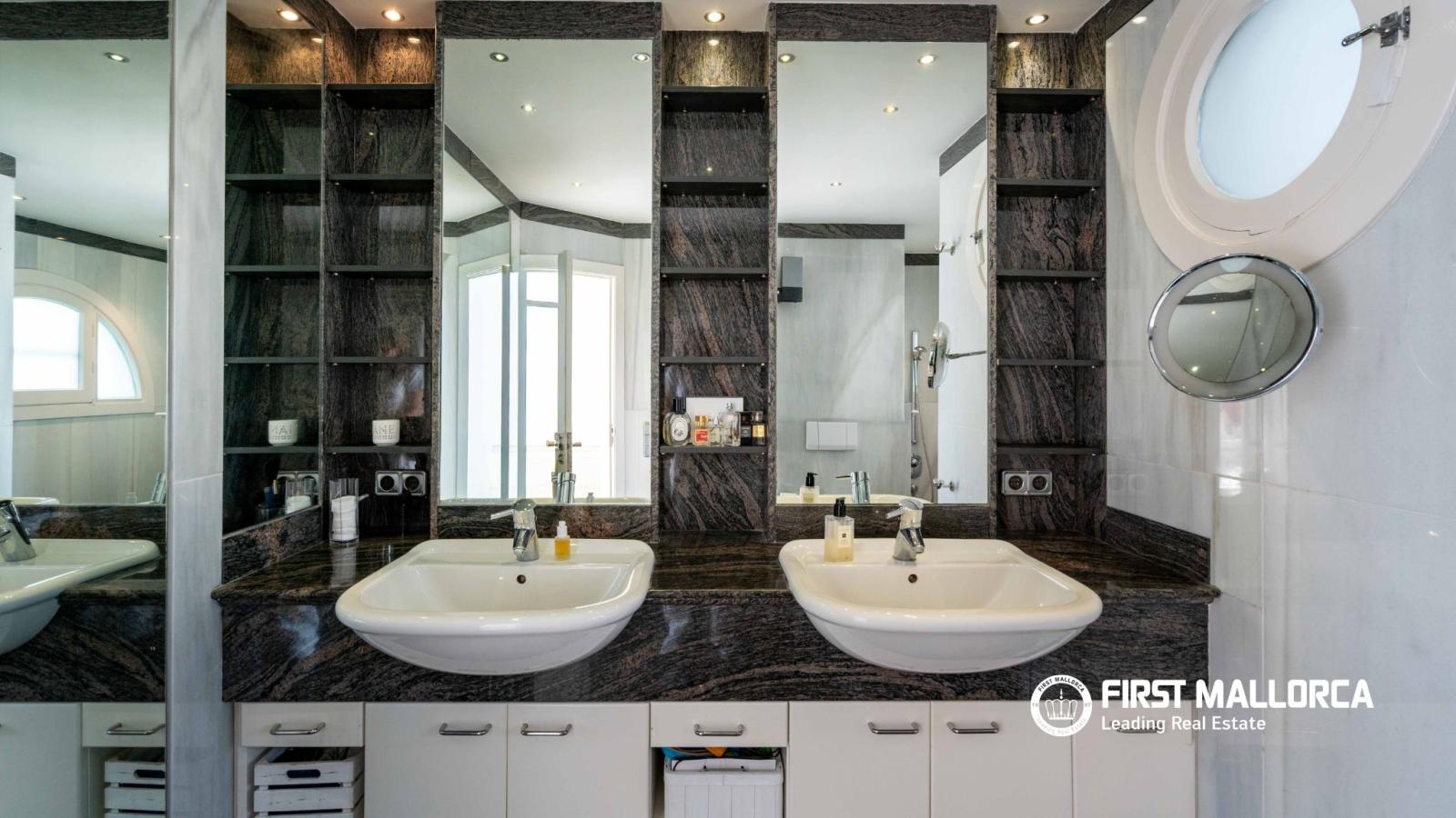 Villa for Sale in Calvià