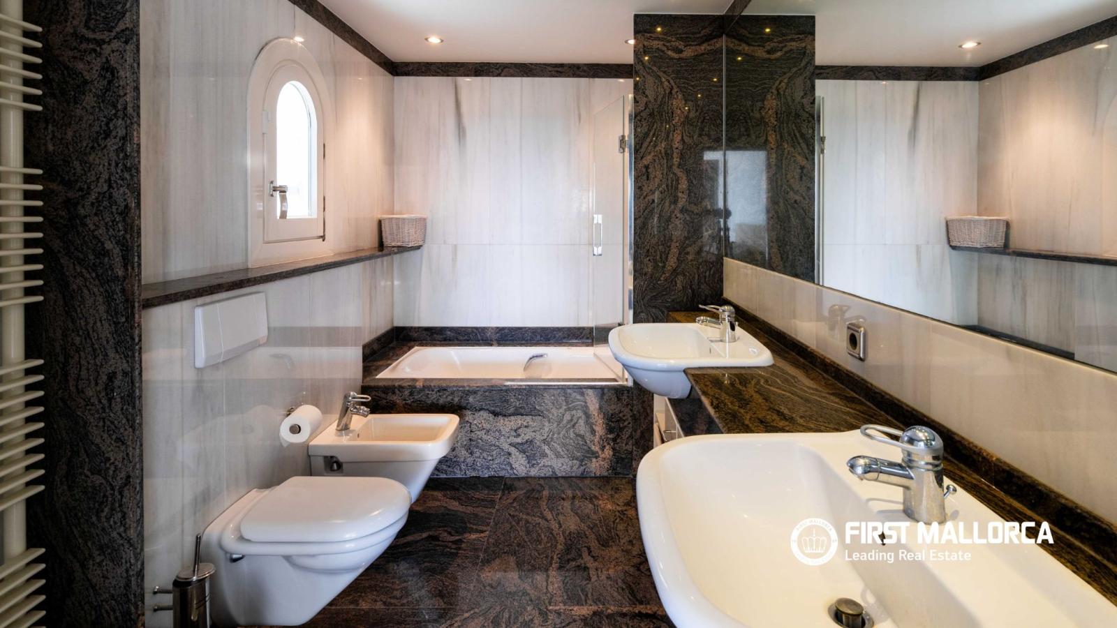 Villa for Sale in Calvià