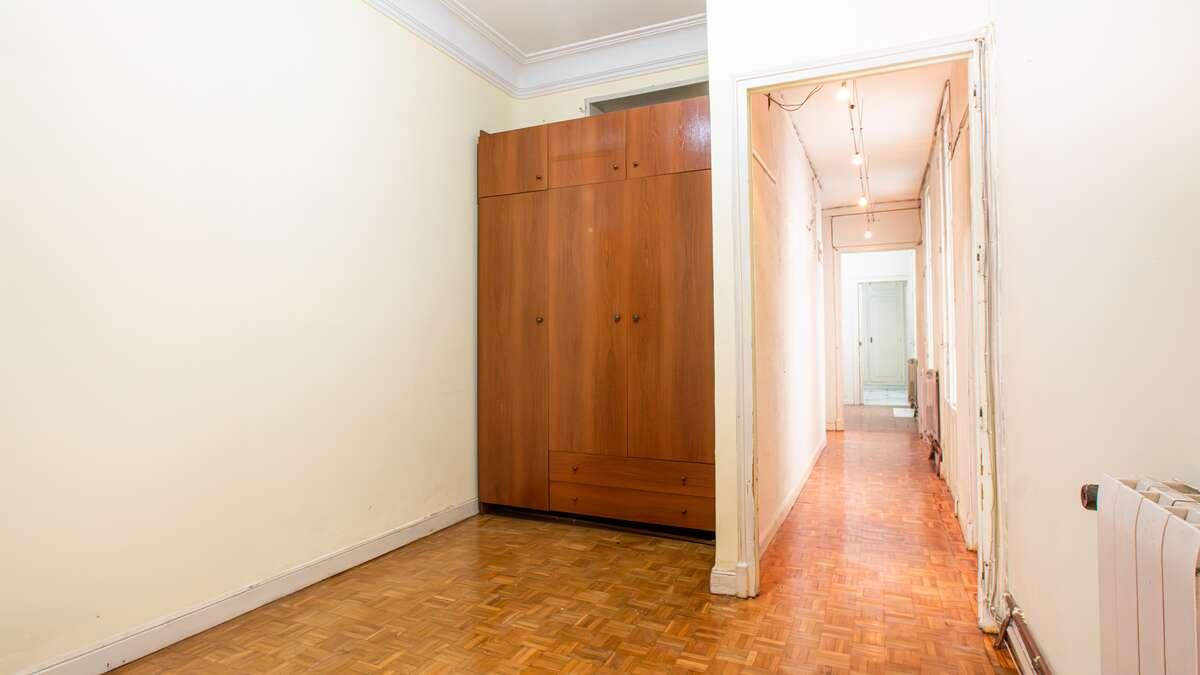 Apartment for Sale in Madrid