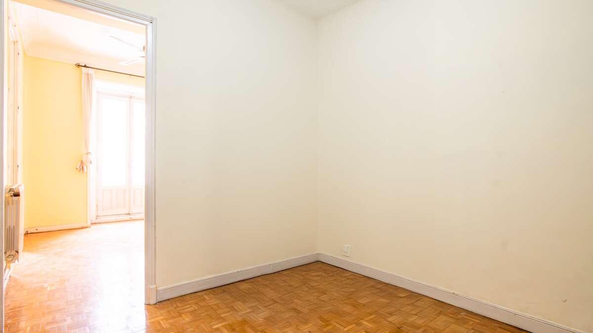 Apartment for Sale in Madrid