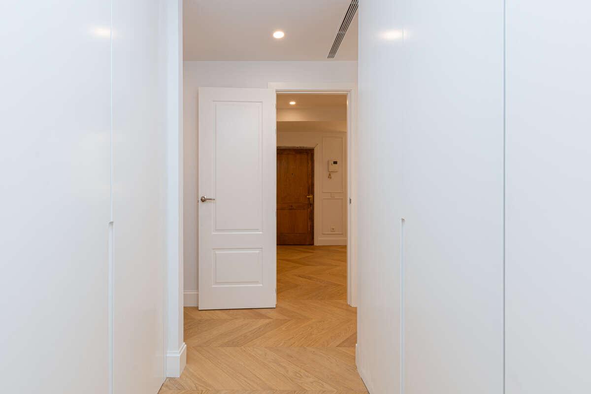 Apartment for Sale in Madrid