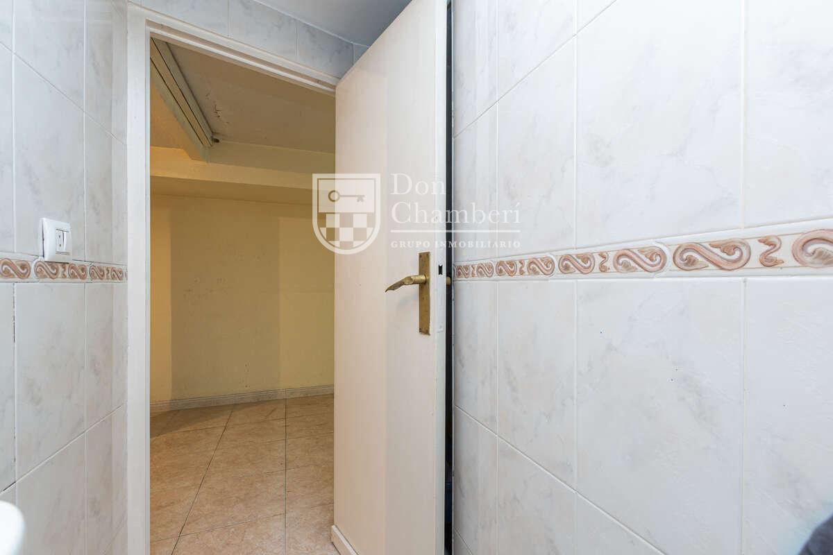 Premise for Sale in Madrid