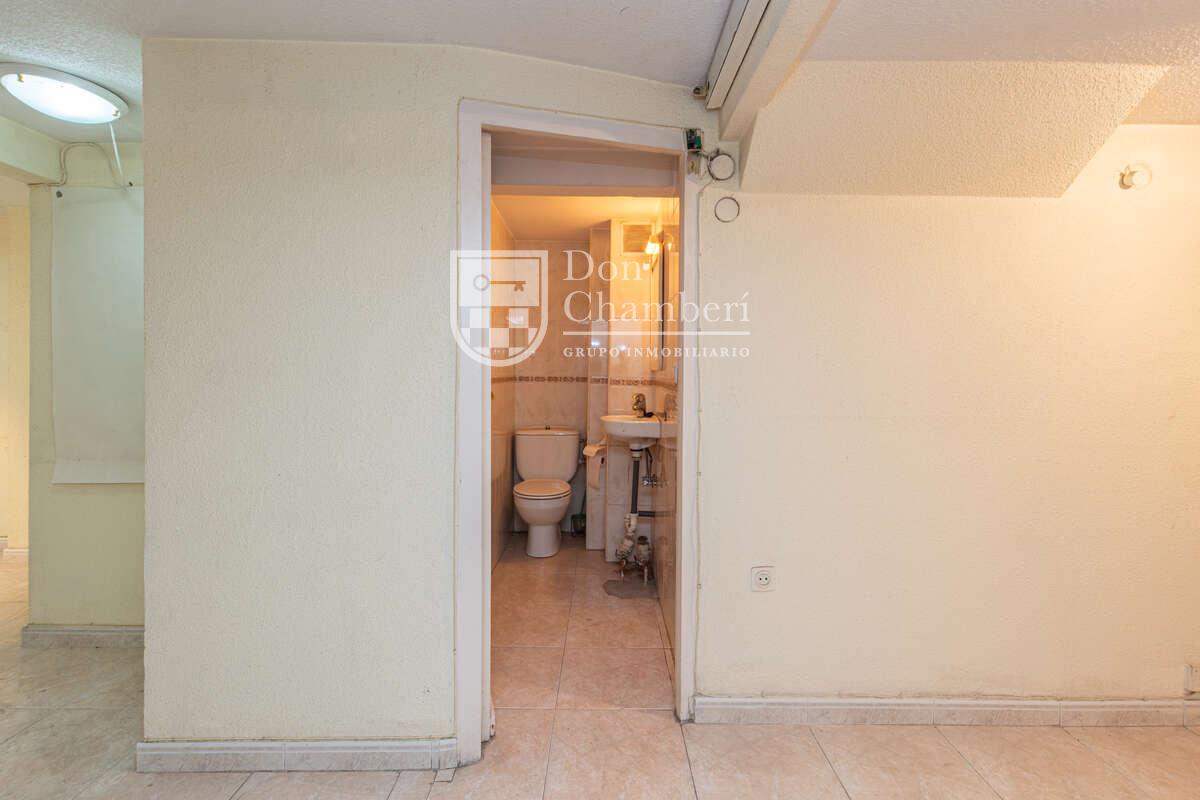 Premise for Sale in Madrid