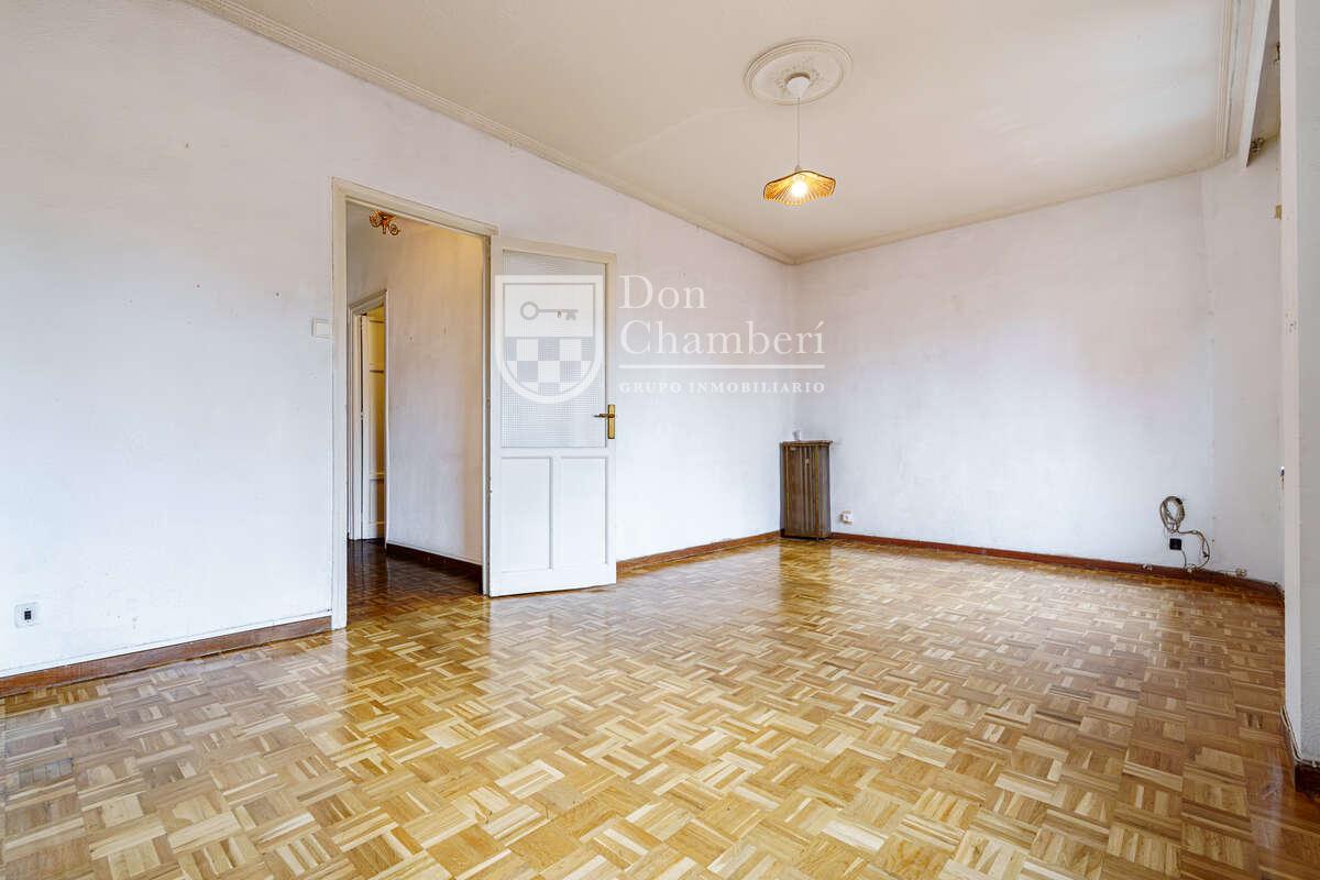 Apartment for Sale in Madrid