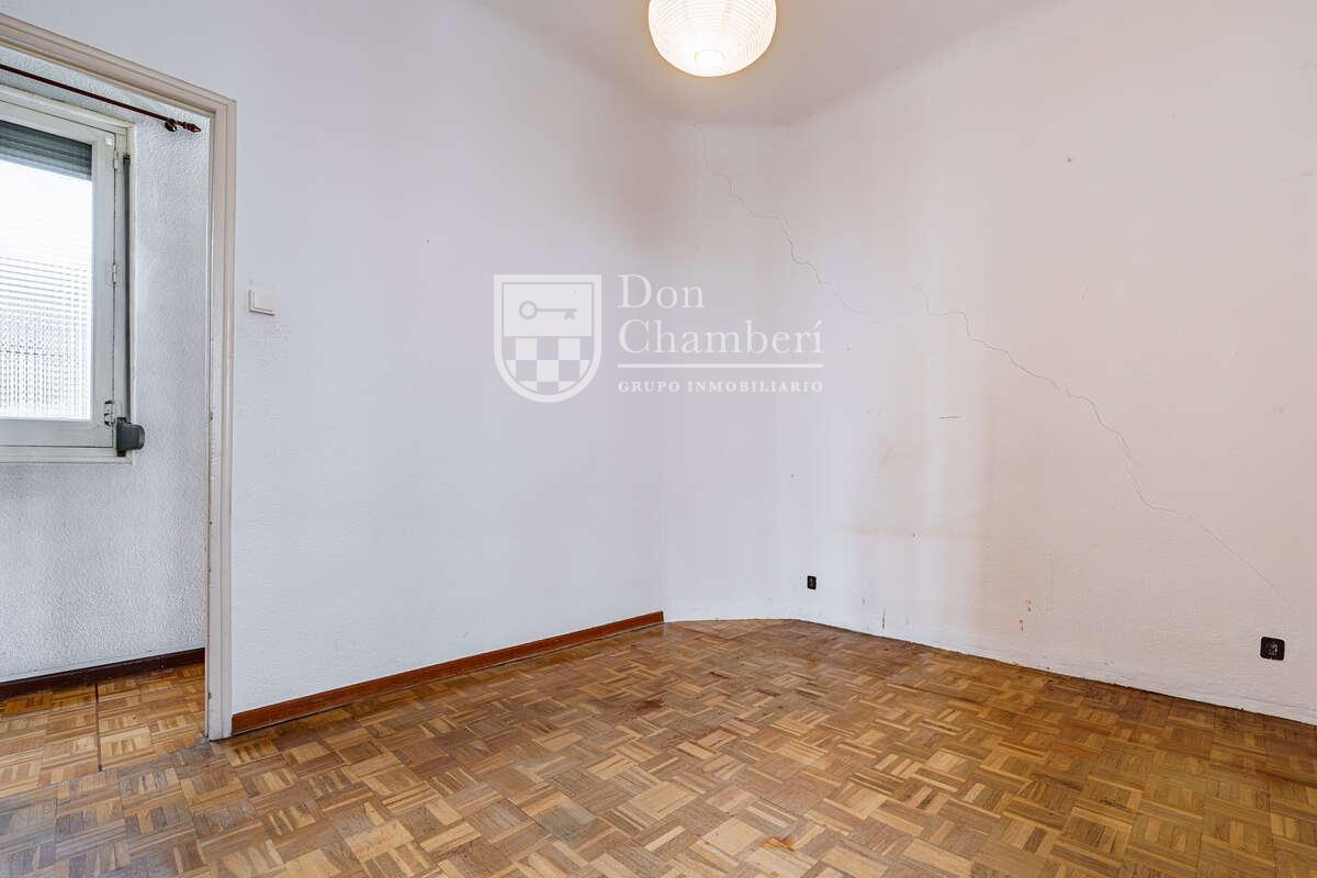 Apartment for Sale in Madrid