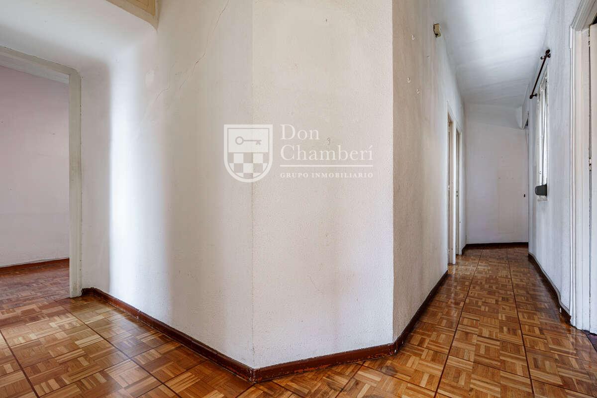 Apartment for Sale in Madrid