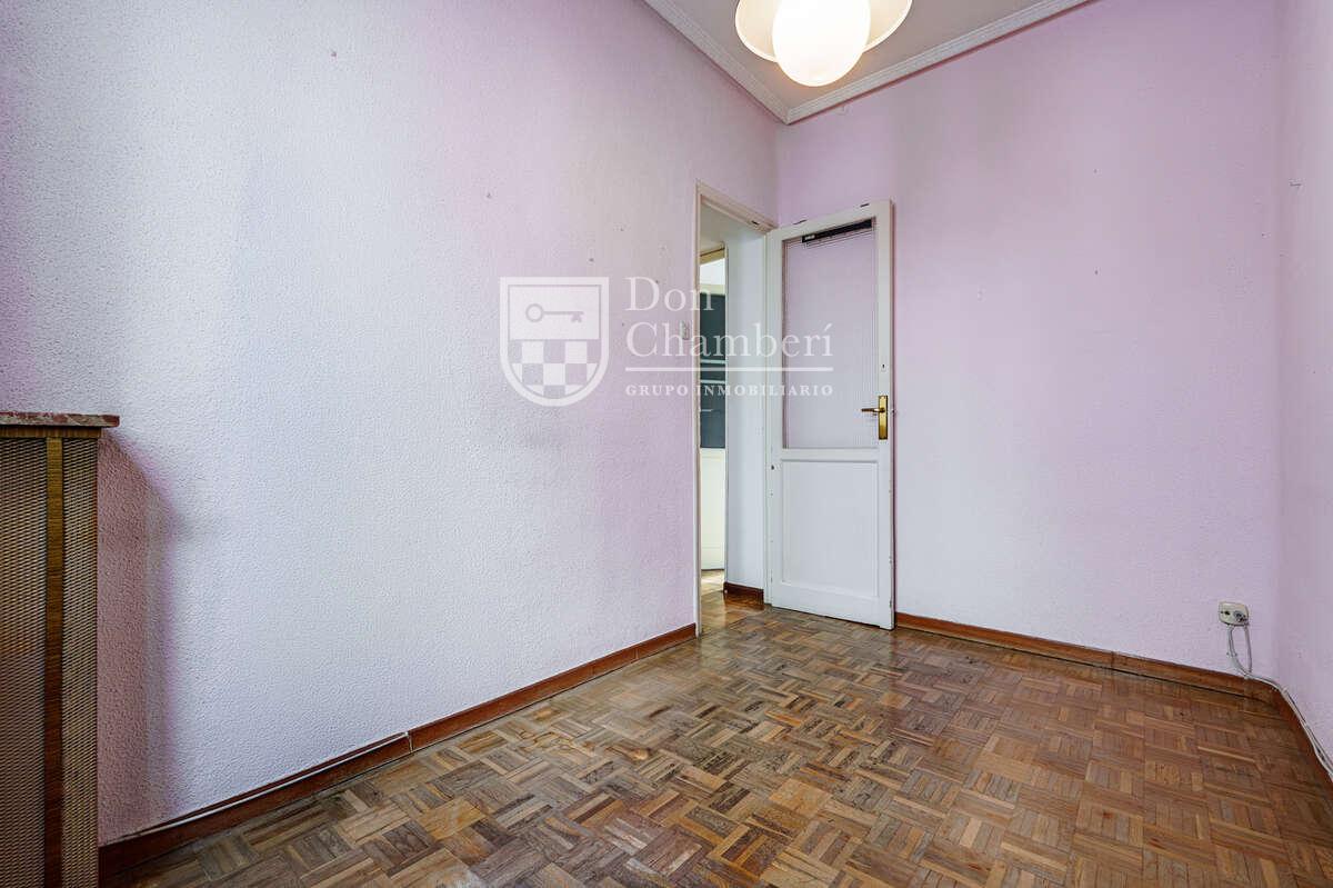 Apartment for Sale in Madrid