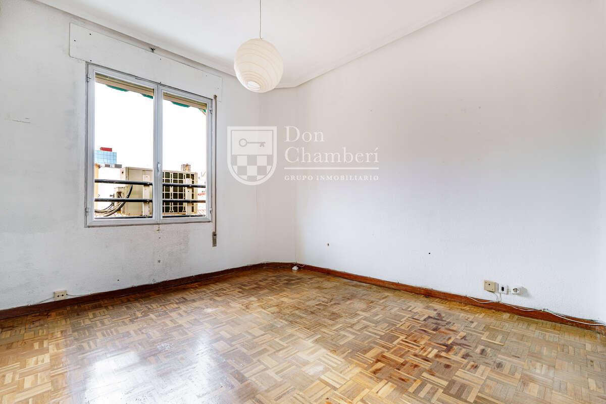 Apartment for Sale in Madrid