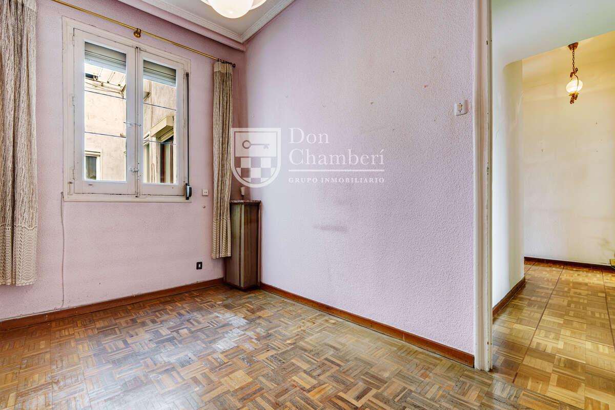 Apartment for Sale in Madrid
