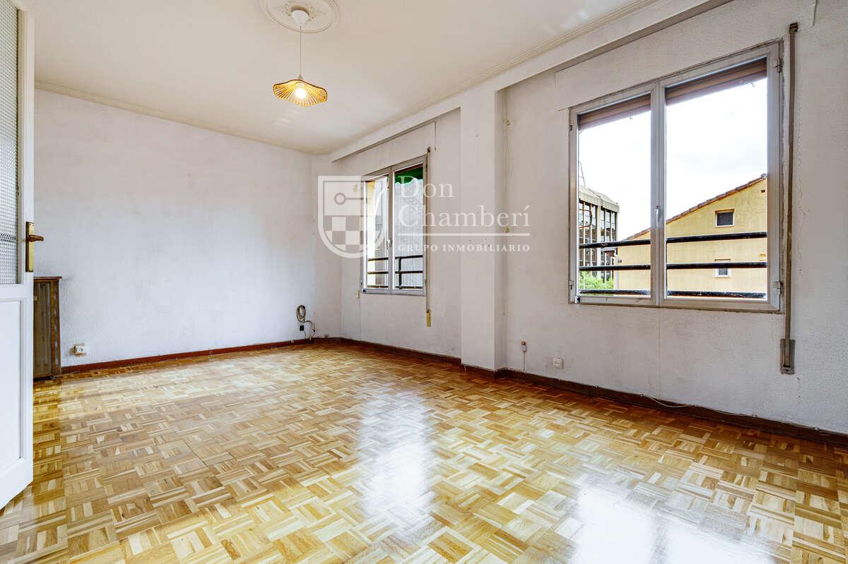 Apartment for Sale in Madrid