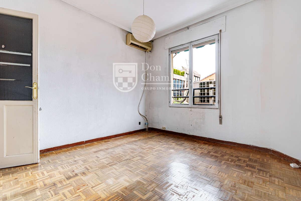 Apartment for Sale in Madrid