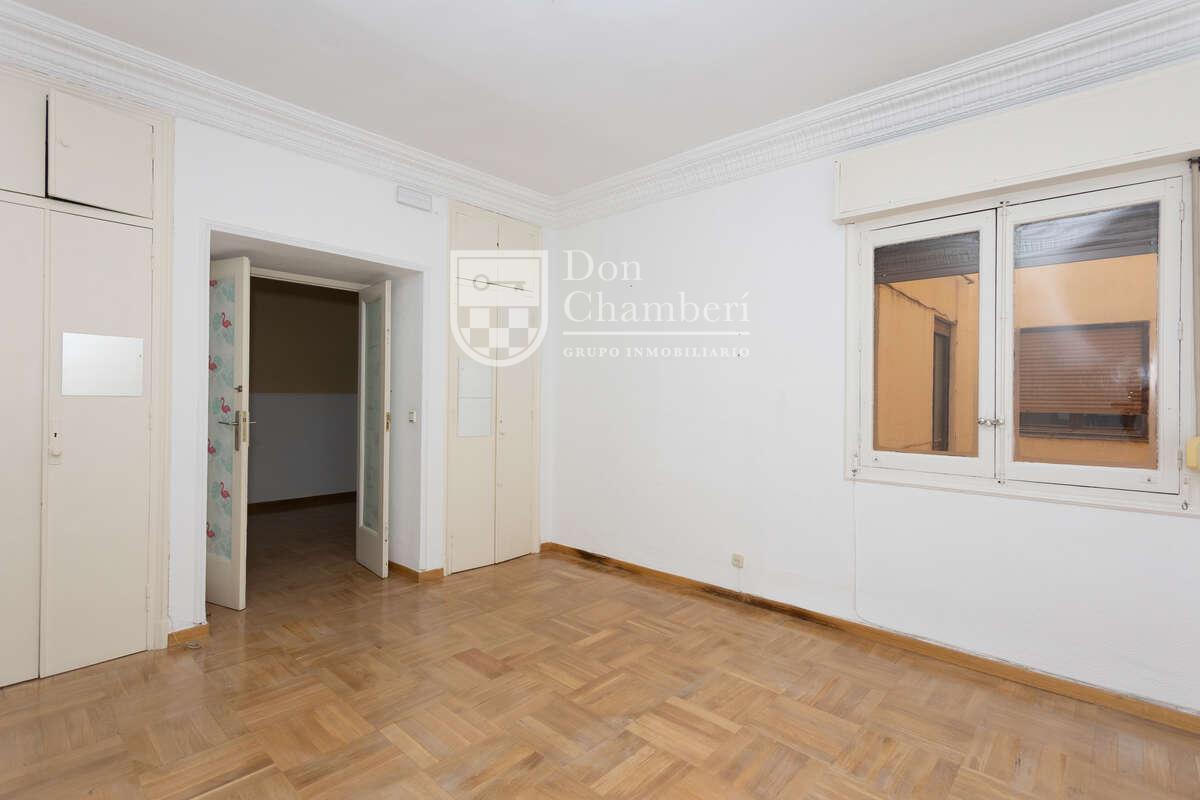 Apartment for Sale in Madrid