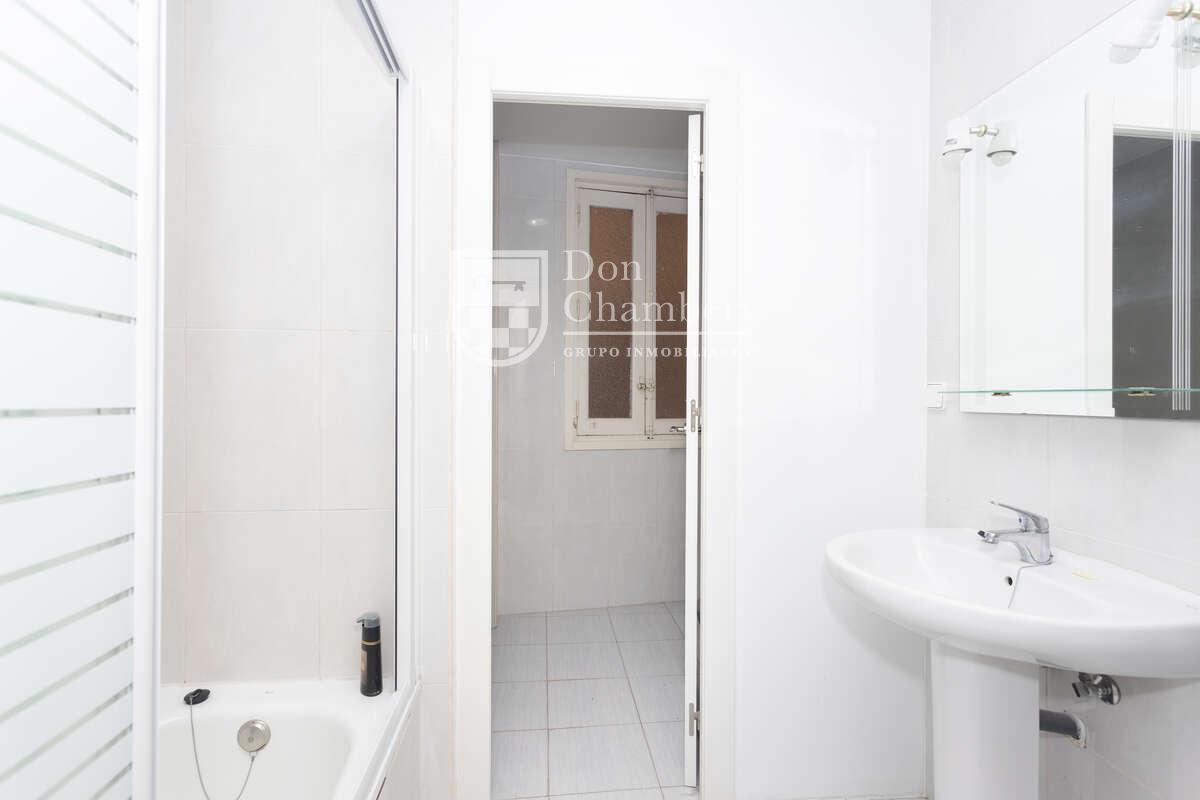 Apartment for Sale in Madrid