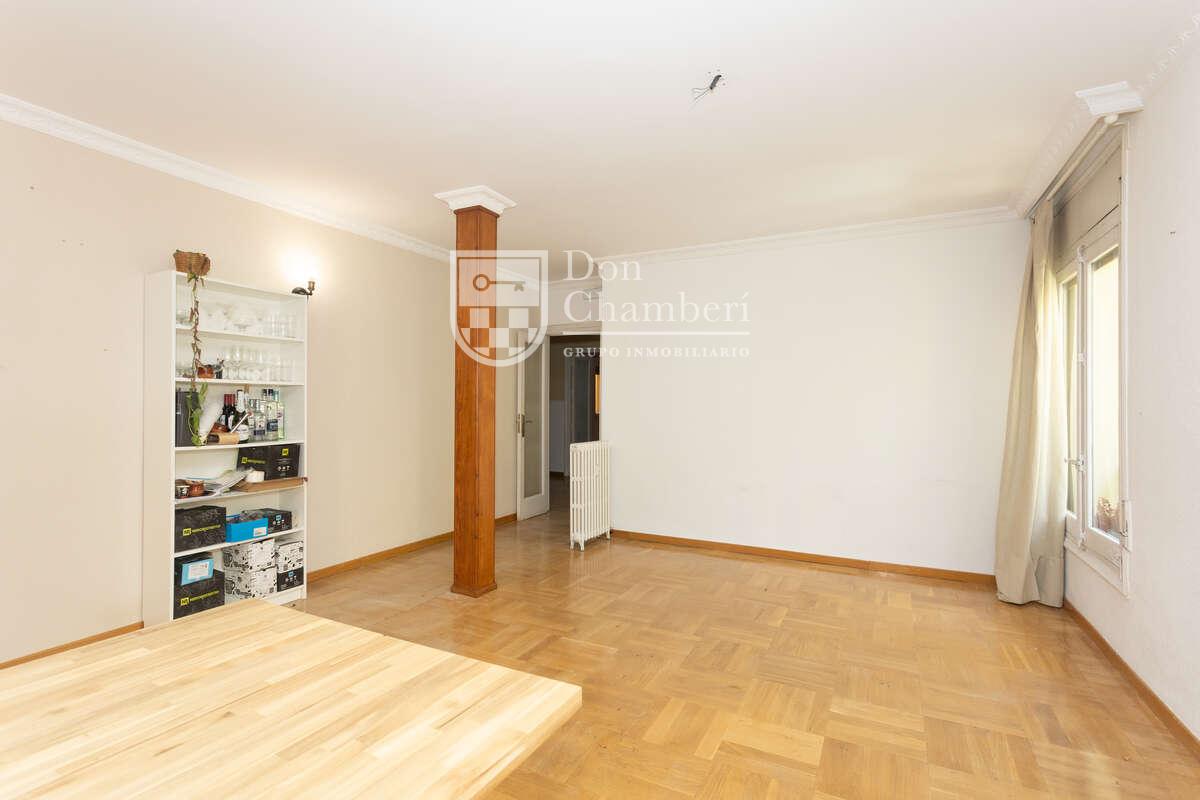 Apartment for Sale in Madrid