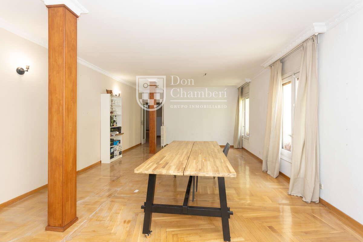 Apartment for Sale in Madrid