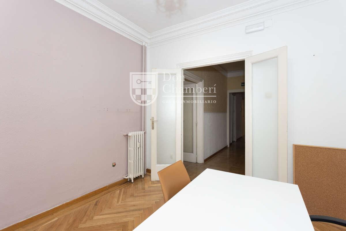 Apartment for Sale in Madrid