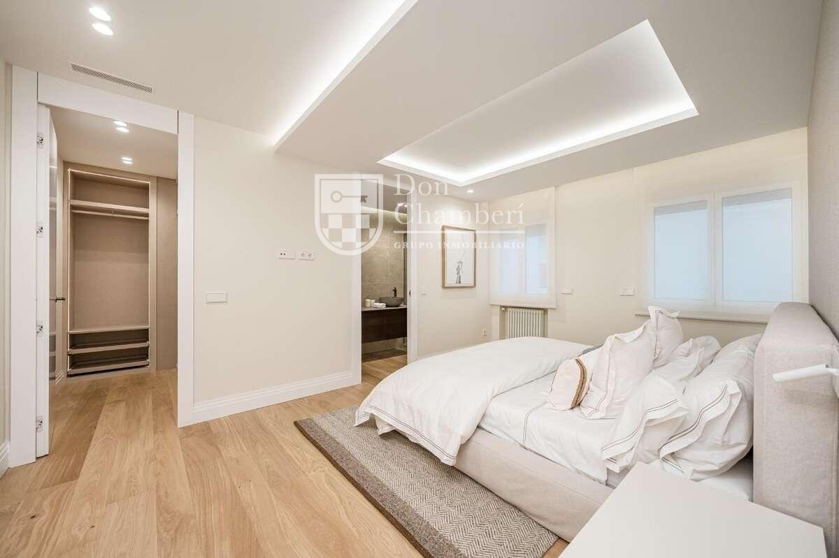 Apartment for Sale in Madrid