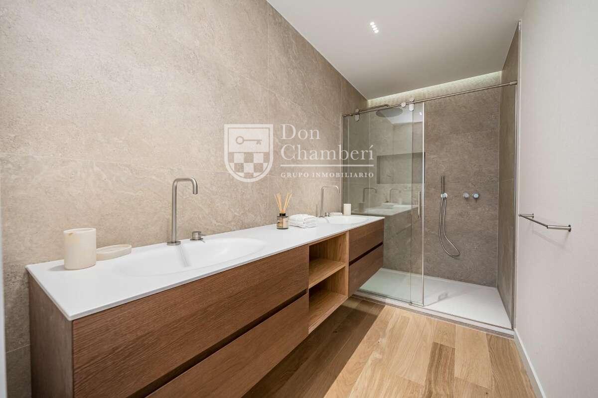 Apartment for Sale in Madrid