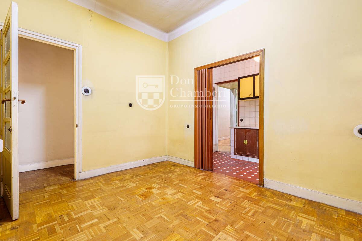 Apartment for Sale in Madrid